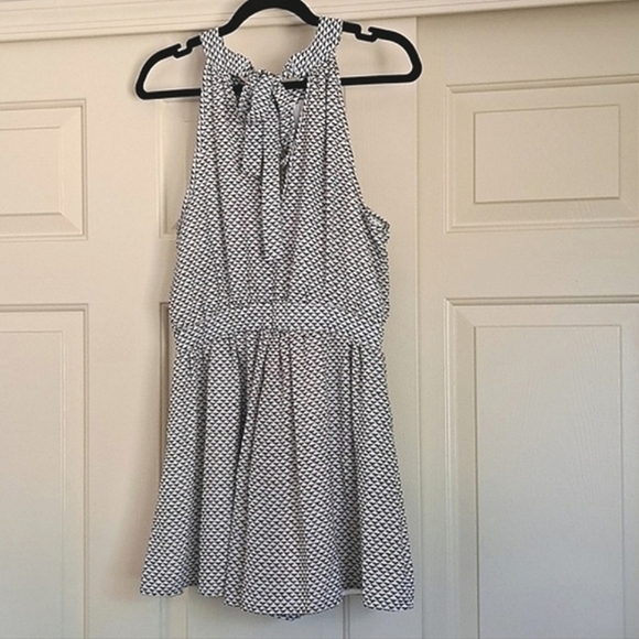 Francesca's Miami Black and White Pattern Romper Size Medium - Picture 8 of 11